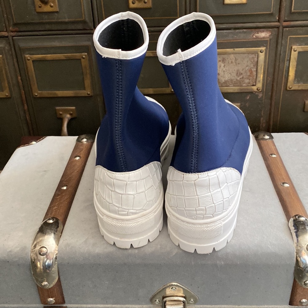 George J Love Italian Stretch Ankle Boots - Picture 3 of 4